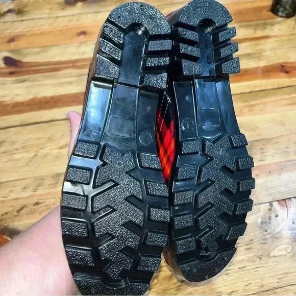 Hisea NWT womens rain/ gardening waterproof boots plaid with lifetime warranty - Picture 4 of 10